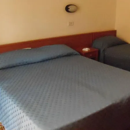 Sipontum 2* מנפרדוניה