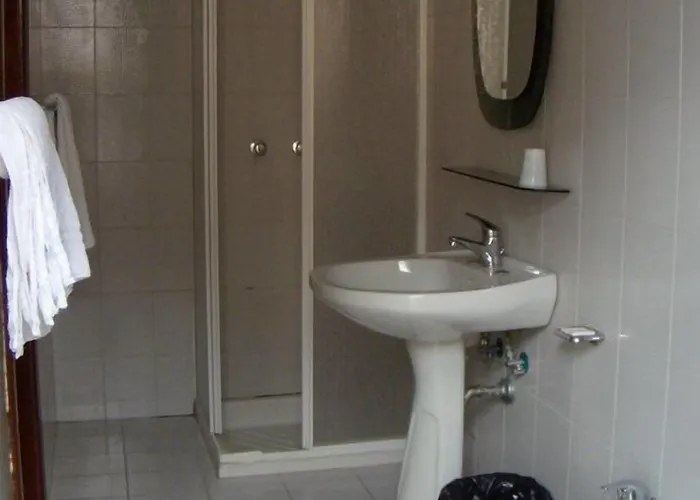 Sipontum 2* مانفريدونيا